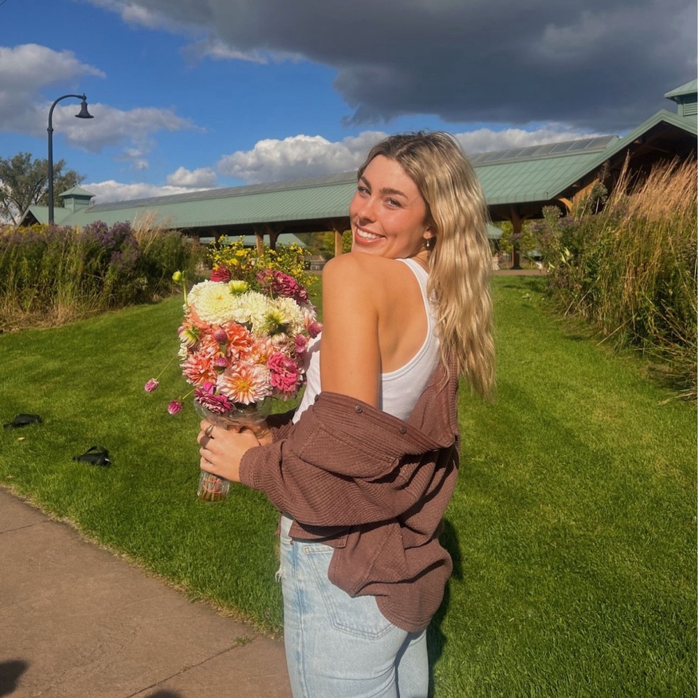 Meet your Posher, Justine